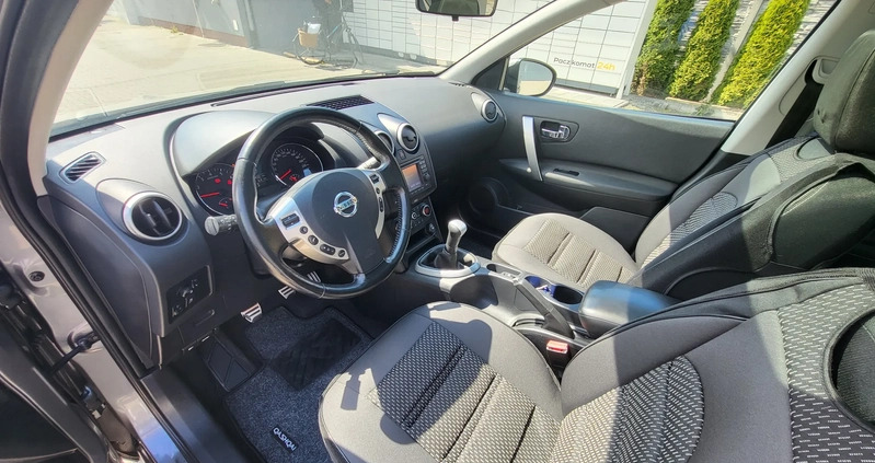 Nissan Qashqai cena 35700 przebieg: 200000, rok produkcji 2012 z Wyrzysk małe 137